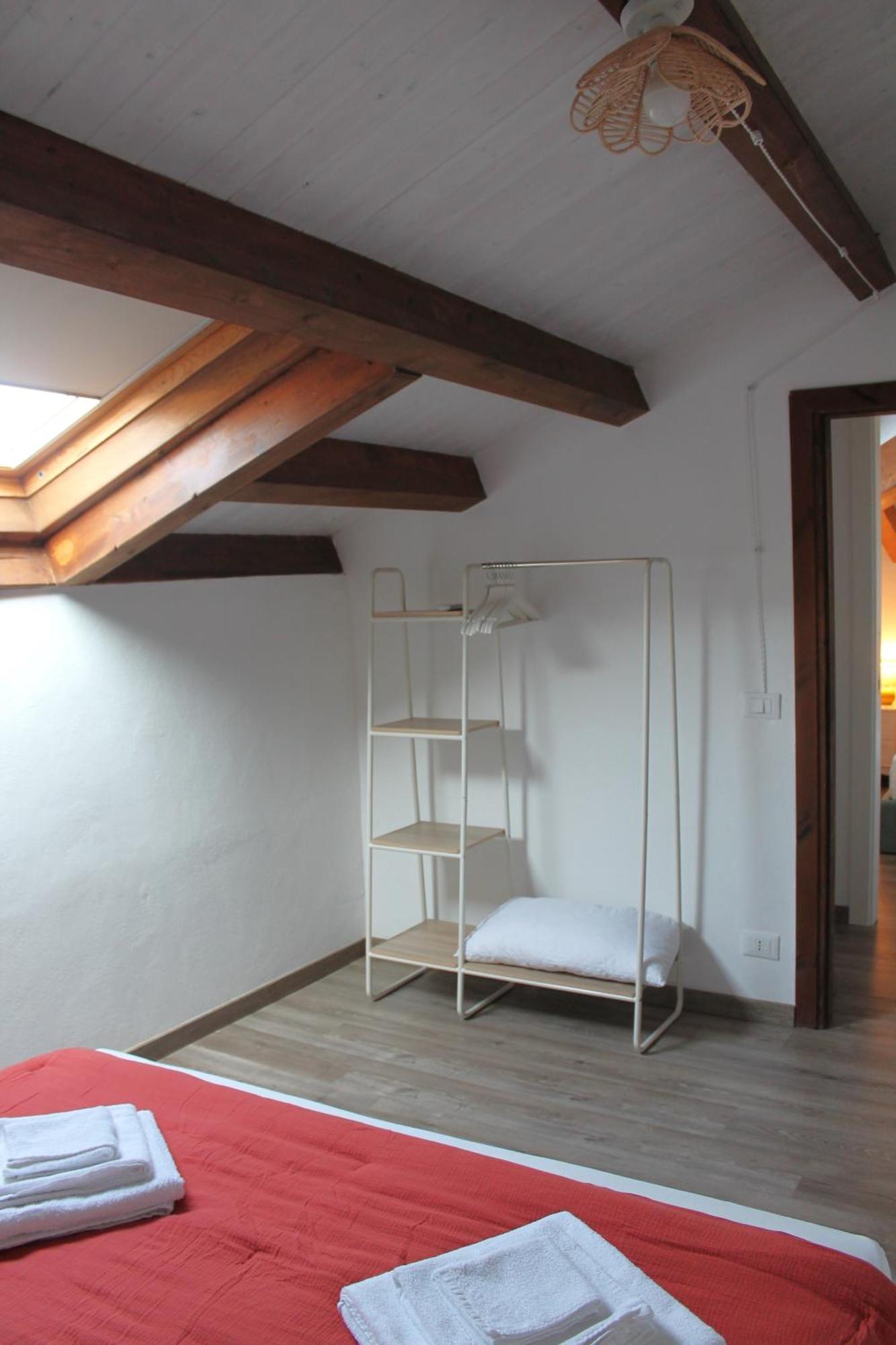 Mondello Apartment Bagian luar foto