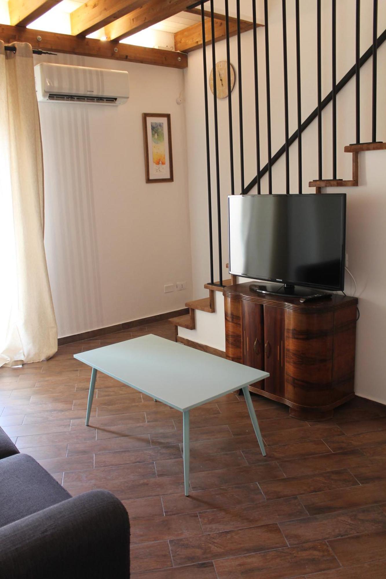 Mondello Apartment Bagian luar foto